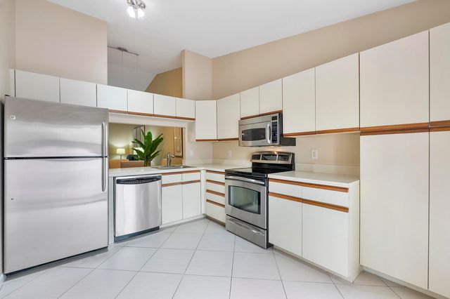 3356 CARAMBOLA Circle S, Coconut Creek, FL 33066