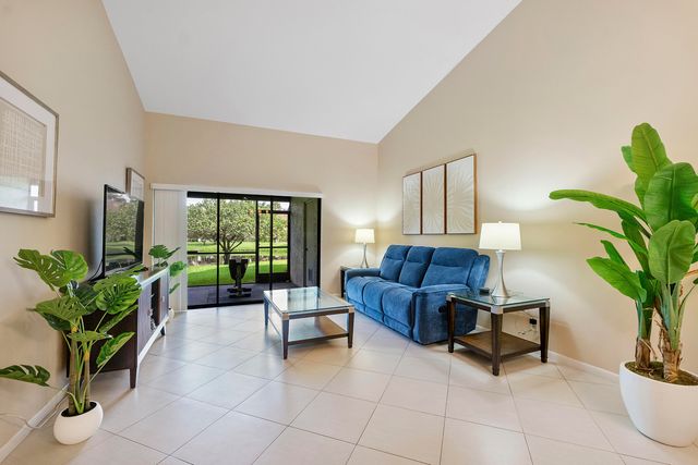 3356 CARAMBOLA Circle S, Coconut Creek, FL 33066