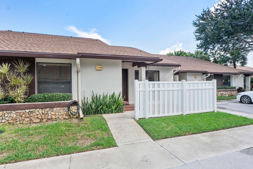 3356 CARAMBOLA Circle S, Coconut Creek, FL 33066