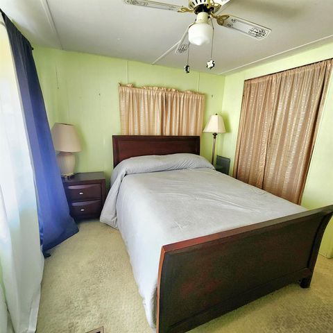 16 S Granada Lane, Port St Lucie, FL 34952