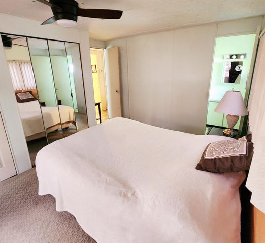 16 S Granada Lane, Port St Lucie, FL 34952