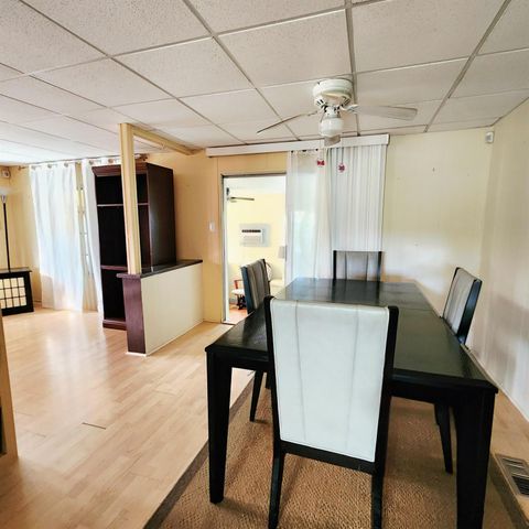 16 S Granada Lane, Port St Lucie, FL 34952