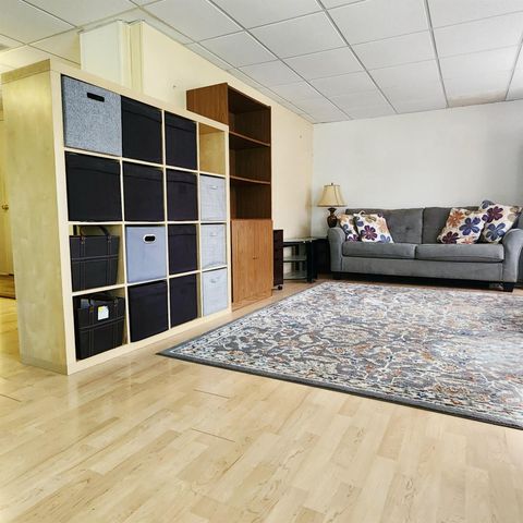 16 S Granada Lane, Port St Lucie, FL 34952