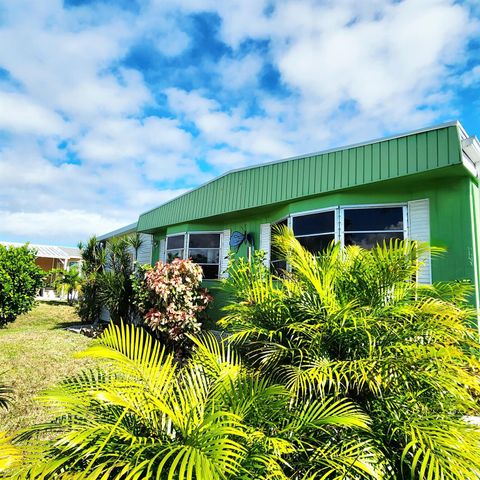 16 S Granada Lane, Port St Lucie, FL 34952