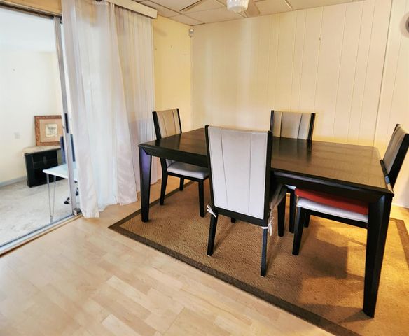 16 S Granada Lane, Port St Lucie, FL 34952