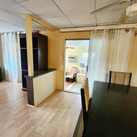 16 S Granada Lane, Port St Lucie, FL 34952