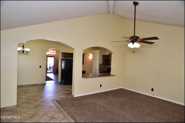 12636 Crystal Ridge Street, El Paso, TX 79938