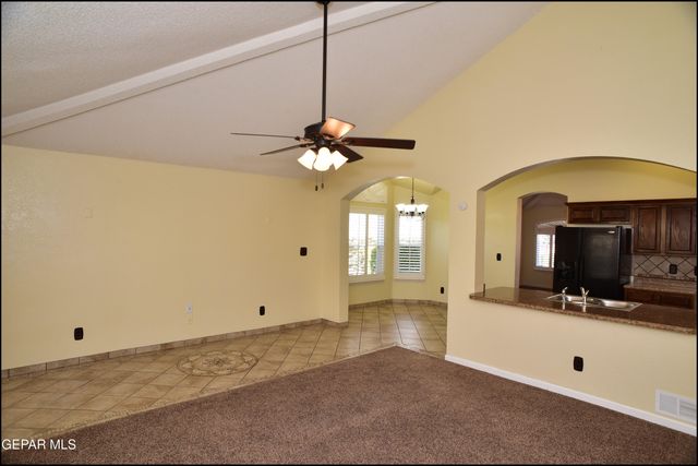 12636 Crystal Ridge Street, El Paso, TX 79938