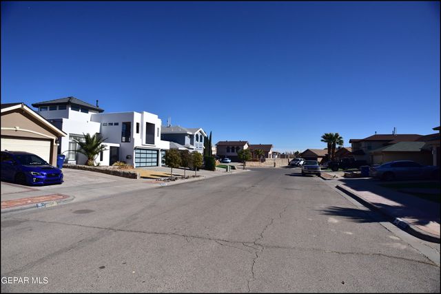 12636 Crystal Ridge Street, El Paso, TX 79938