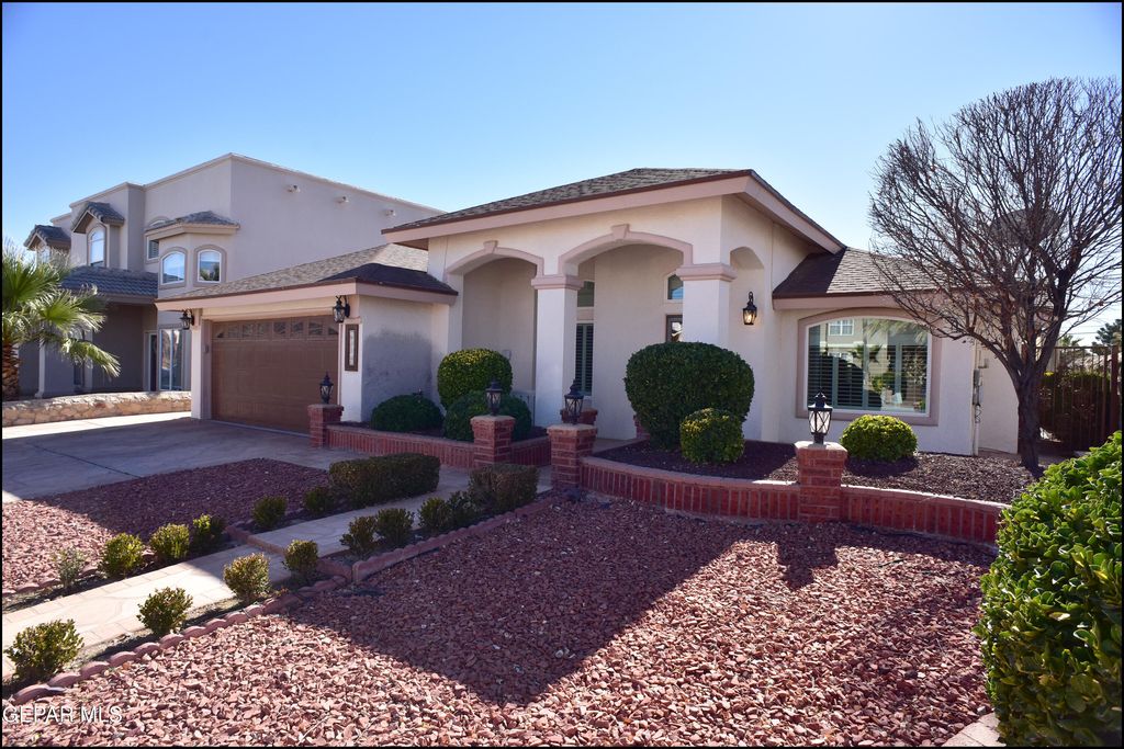 12636 Crystal Ridge Street, El Paso, TX 79938