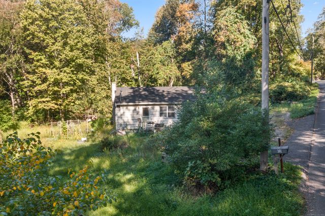 301 Berkshire Road, Southbury, CT 06488