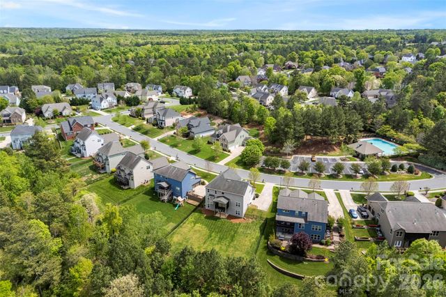 751 Waterford Glen Way, Rock Hill, SC 29730