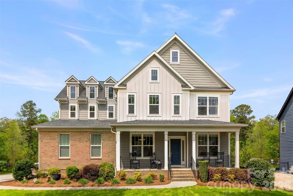 751 Waterford Glen Way, Rock Hill, SC 29730