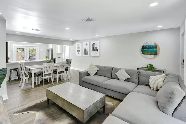 2809 NW 7th Avenue, Wilton Manors, FL 33311