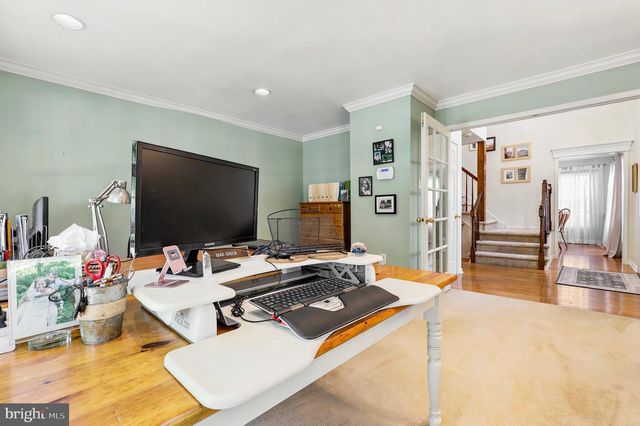 111 BLUE RIBBON DR, North Wales, PA 19454