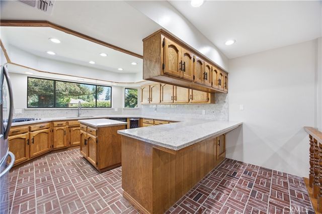 11701 Palm, Bakersfield, CA 93312