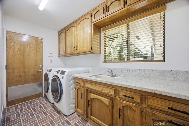 11701 Palm, Bakersfield, CA 93312