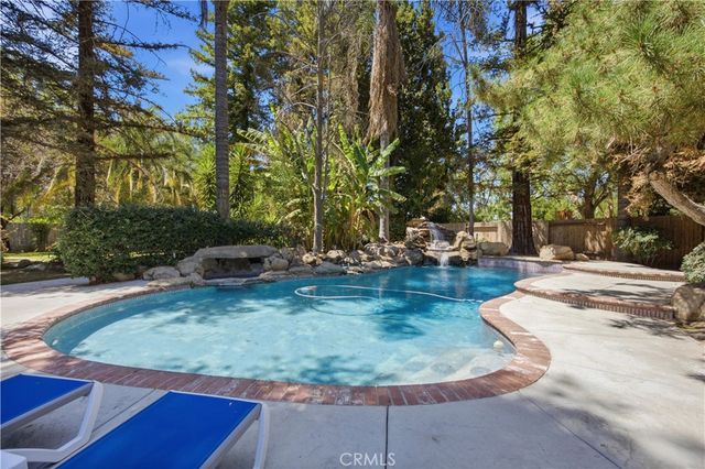 11701 Palm, Bakersfield, CA 93312