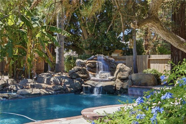 11701 Palm, Bakersfield, CA 93312
