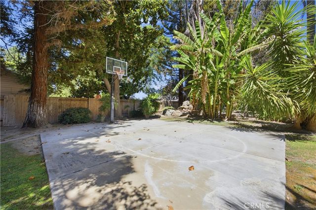 11701 Palm, Bakersfield, CA 93312