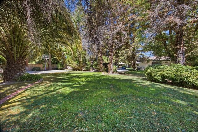 11701 Palm, Bakersfield, CA 93312