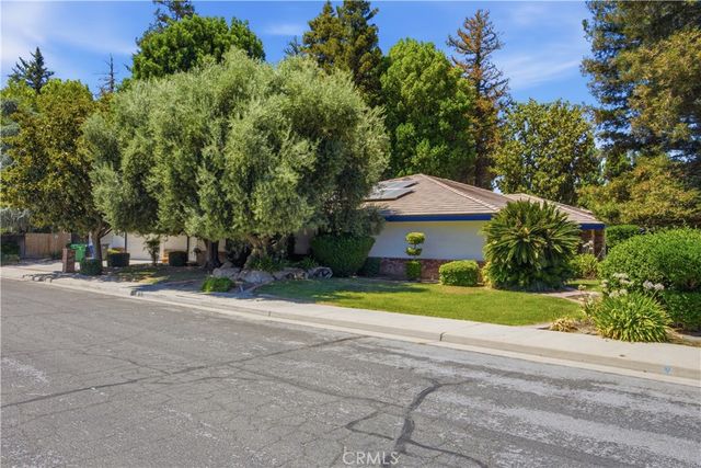 11701 Palm, Bakersfield, CA 93312