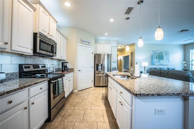 2778 CANYON CREST DRIVE, Lakeland, FL 33811