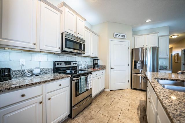 2778 CANYON CREST DRIVE, Lakeland, FL 33811