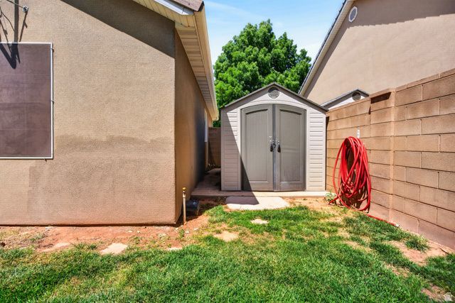 611 W 375 S, Hurricane, UT 84737