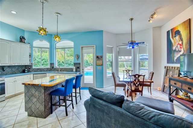 11576 N 153rd Court N, Jupiter, FL 33478