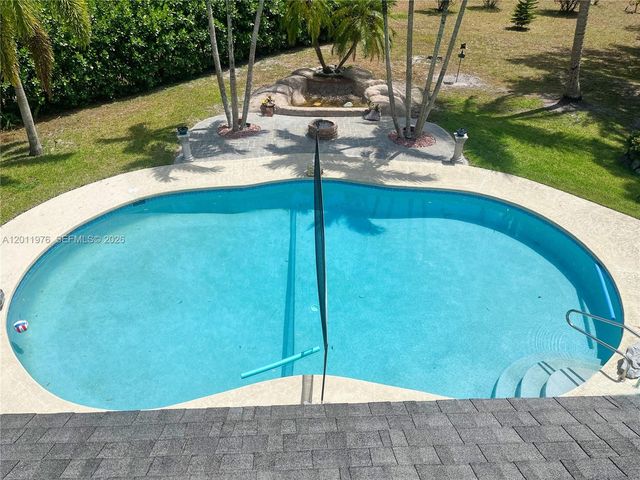 11576 N 153rd Court N, Jupiter, FL 33478