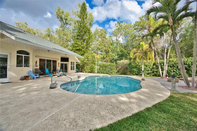 11576 N 153rd Court N, Jupiter, FL 33478