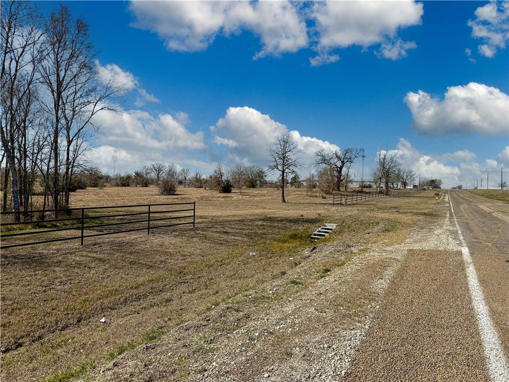 12599 FM 2620, Bedias, TX 77831