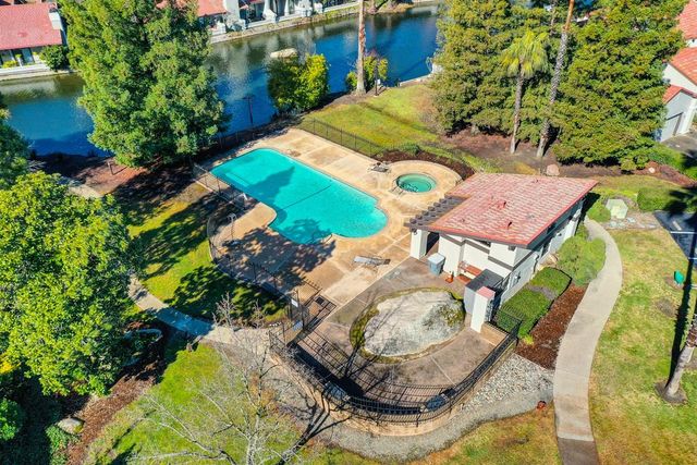 4718 El Cid Ct, Rocklin, CA 95677