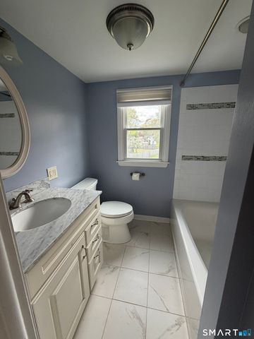 52 Maple Avenue, North Haven, CT 06473