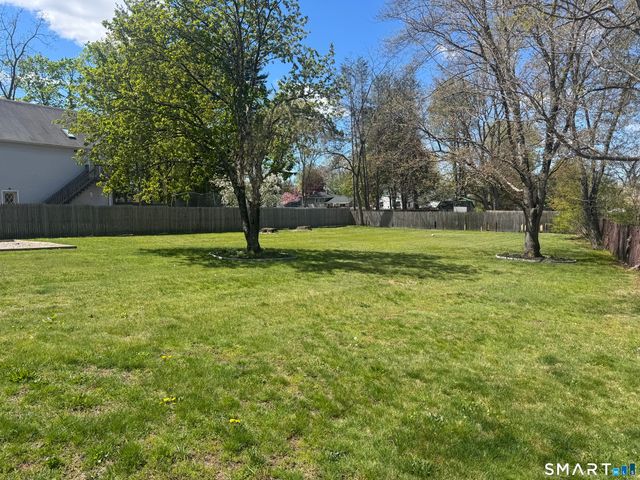 52 Maple Avenue, North Haven, CT 06473