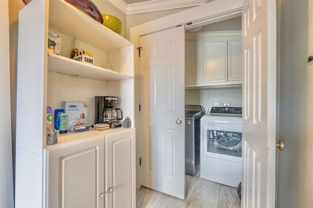 2119 63rd Street, Galveston, TX 77551