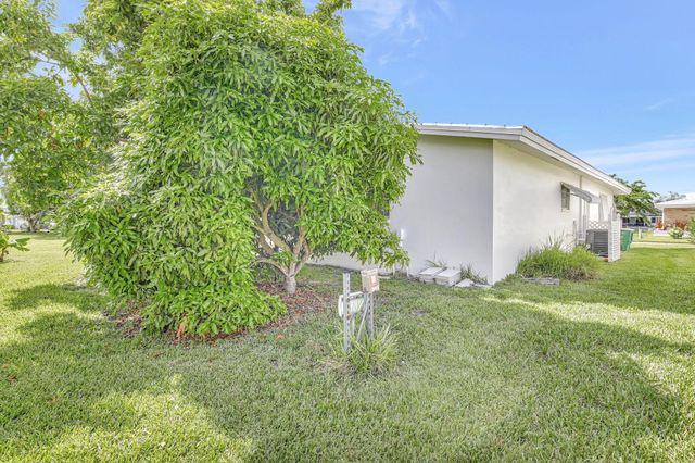 6707 NW 70 Street, Tamarac, FL 33321