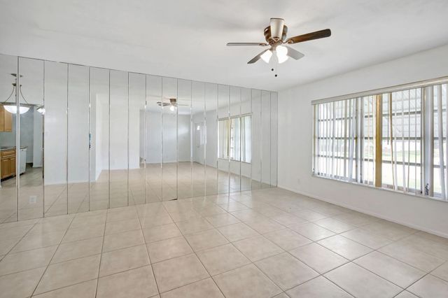 6707 NW 70 Street, Tamarac, FL 33321