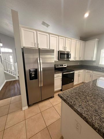 420 MARATHON LANE, Sanford, FL 32771