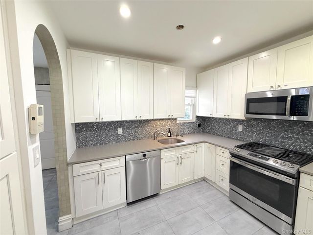 1930 Homecrest Avenue, Brooklyn, NY 11229