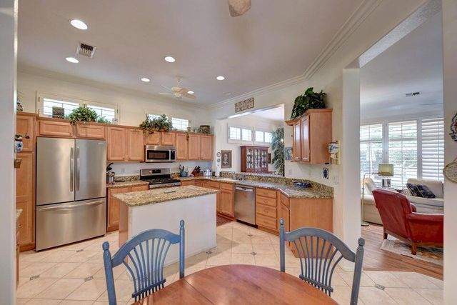 35841 Rosemont Drive, Palm Desert, CA 92211