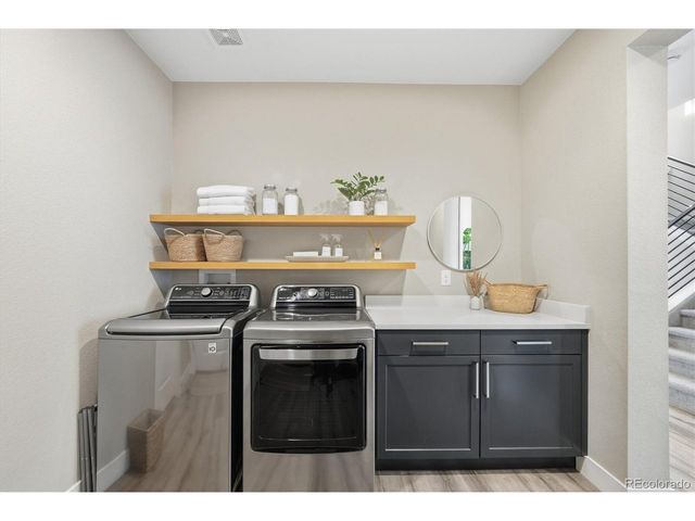 5859 Zuni Ct, Denver, CO 80221