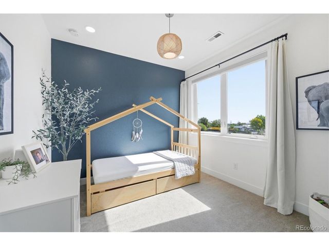5859 Zuni Ct, Denver, CO 80221