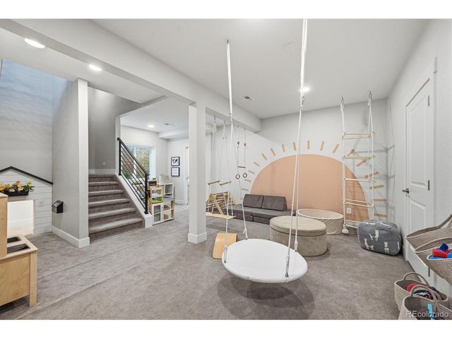 5859 Zuni Ct, Denver, CO 80221
