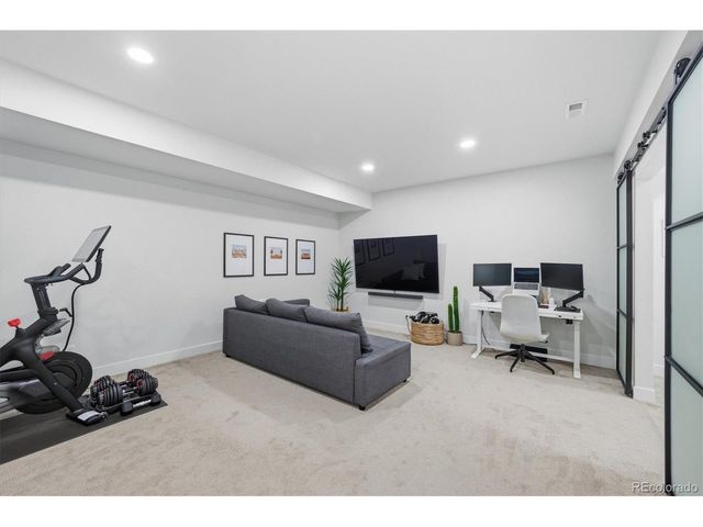 5859 Zuni Ct, Denver, CO 80221