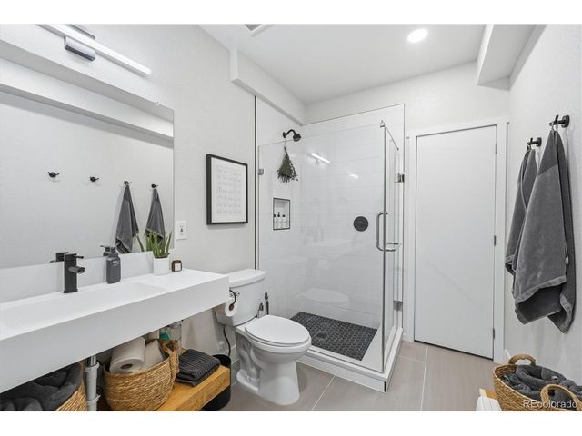 5859 Zuni Ct, Denver, CO 80221