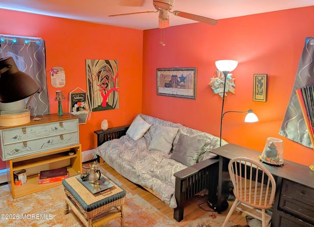 33 Menlo Avenue, Metuchen, NJ 08840