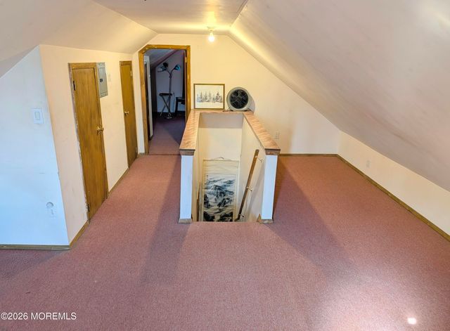 33 Menlo Avenue, Metuchen, NJ 08840