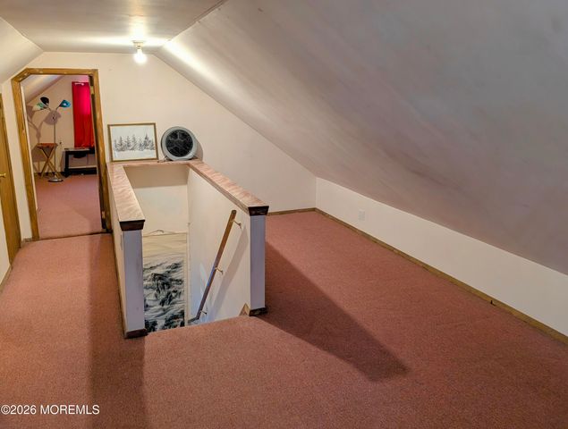 33 Menlo Avenue, Metuchen, NJ 08840